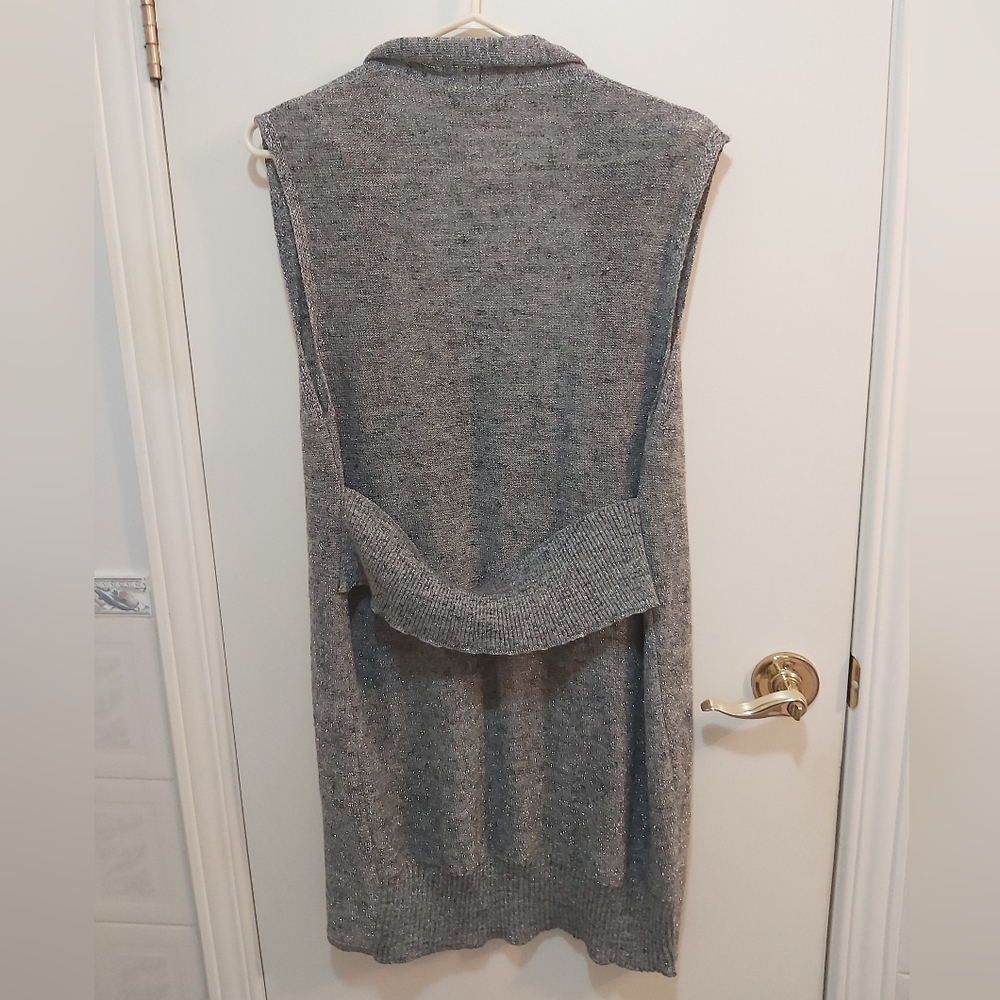 SARAH PACINI silver open cardigan, size medium (M) - Picture 3 of 4